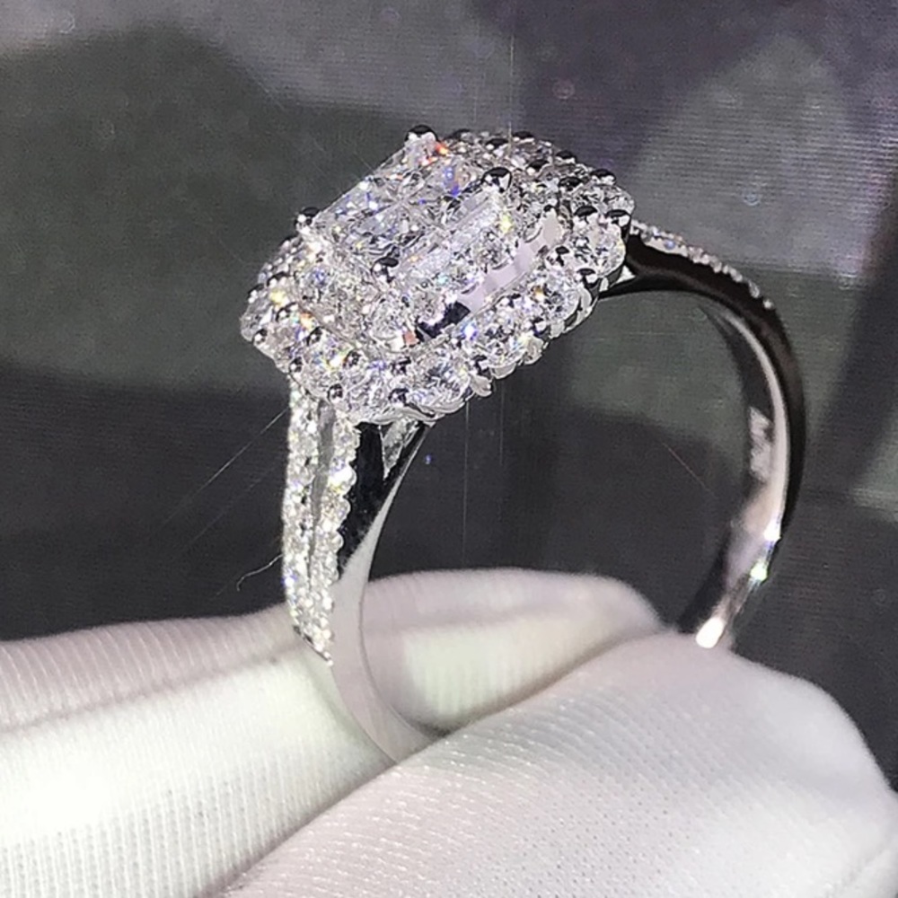 New Luxury solid 925 sterling silver Diamond Ring - Picture 3 of 8